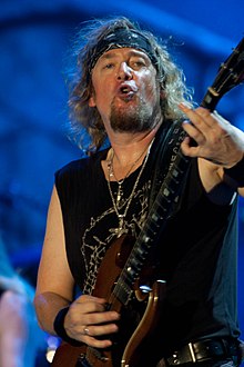Foto de Adrian Smith pareja de Nathalie Dufresne