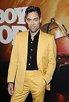 Foto de Alex Hassell pareja de Emma King