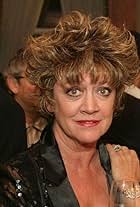 Foto de la celebrity Amanda Barrie