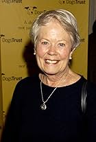 Foto de Annette Crosbie pareja de Michael Griffiths
