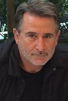 Foto de Anthony LaPaglia pareja de Alexandra Henkel