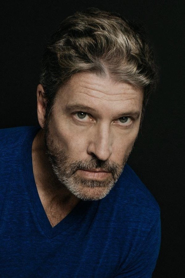 Foto de Anthony Michael Jones pareja de Alicia Coppola