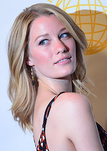 Foto de Ashley Hinshaw pareja de Topher Grace