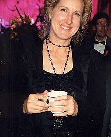 Foto de Betty Thomas pareja de Douglas Thomas