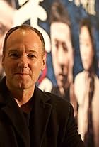 Foto de Bey Logan pareja de Ponnie Leung