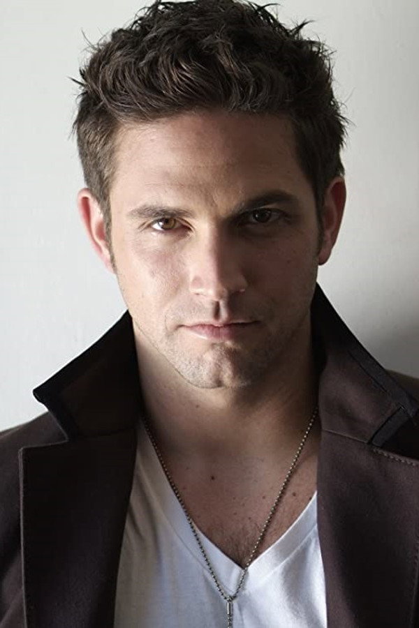 Foto de Brandon Barash pareja de Kirsten Storms