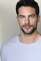 Foto de Brant Daugherty pareja de Kimberly Daugherty