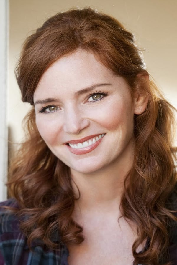 Foto de Brigid Brannagh pareja de Justin Lyons