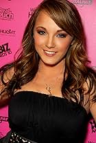 Foto de Charlie Laine pareja de Josh Forster