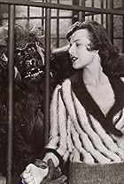 Foto de Charlotte Austin pareja de Jon P. Antelline