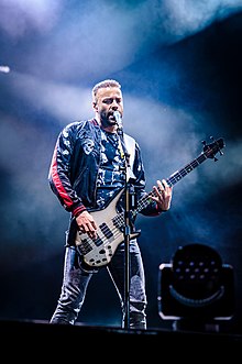 Foto de la celebrity Chris Wolstenholme