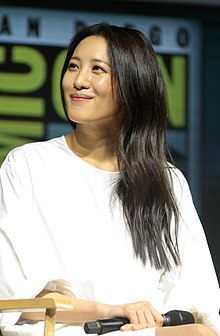 Foto de Claudia Kim pareja de Matthew Shampine