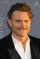 Foto de Clayne Crawford pareja de Sunshine Kiki Brown