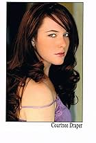 Foto de Courtnee Draper pareja de Kevin Hoiseth