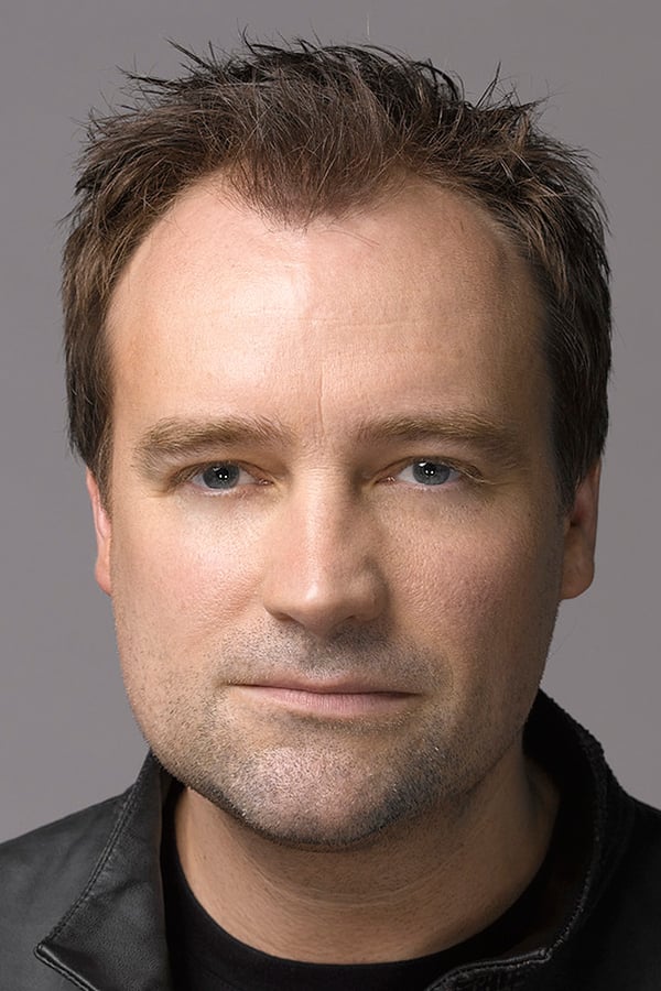 Foto de David Hewlett pareja de Soo Garay