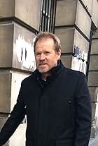 Foto de David Wallace pareja de Lisa Trusel