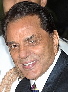 Foto de Dharmendra pareja de Prakash Kaur