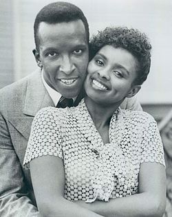 Foto de Dorian Harewood pareja de Nancy Harewood