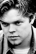 Foto de Elden Henson pareja de Kira Sternbach