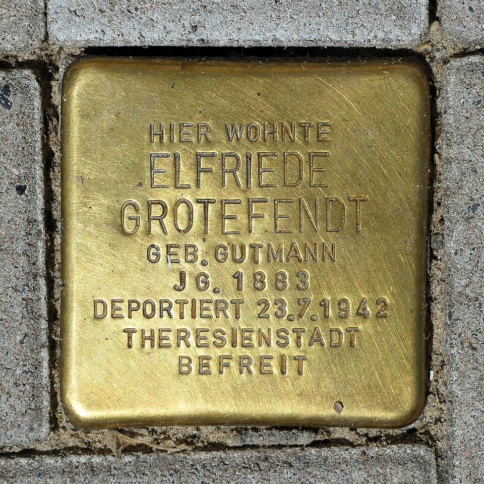 Foto de la celebrity Elfriede Née