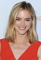 Foto de Emily Wickersham pareja de Blake Anderson Hanley