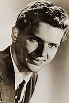 Foto de Geoffrey Horne pareja de Collin Wilcox Paxton