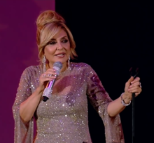 Foto de Googoosh pareja de Behrouz Vossoughi
