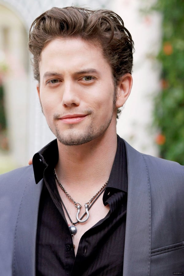 Foto de Jackson Rathbone pareja de Sheila Hafsadi