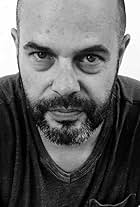 Foto de Jacob Aaron Estes pareja de Gretchen Lieberum