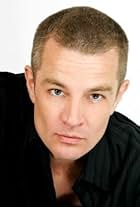 Foto de James Marsters pareja de Liane Davidson