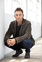 Foto de James Patrick Stuart pareja de Jocelyn Jane Stilwell