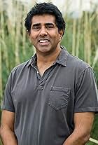 Foto de Jay Chandrasekhar pareja de Susan Clarke