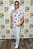 Foto de Jay Hernandez pareja de Daniella Deutscher