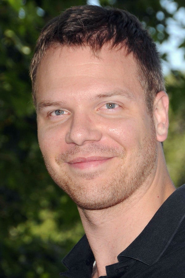 Foto de Jim Parrack pareja de Leven Rambin