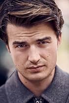Foto de la celebrity Joe Keery