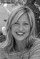 Foto de Joey Lauren Adams pareja de Brian Vilim