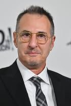 Foto de Jon Robin Baitz pareja de Leon Avelino