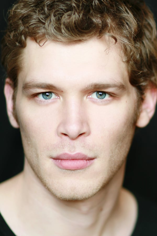 Foto de Joseph Morgan pareja de Persia White