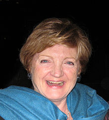 Foto de Julia McKenzie pareja de Jerry Harte