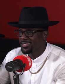 Foto de Lance Gross pareja de Rebecca Jefferson