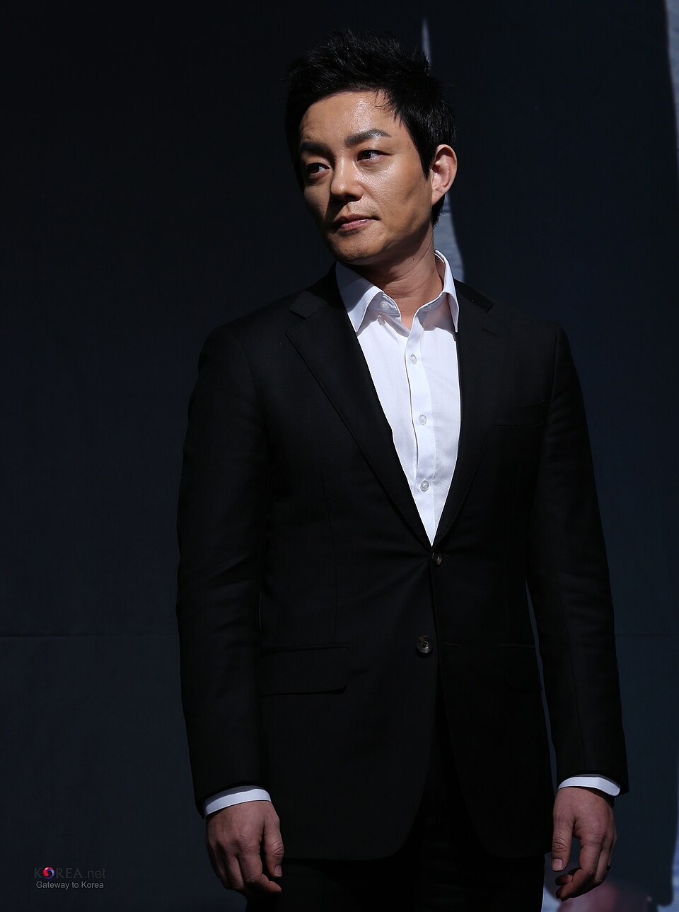 Foto de Lee Beom-soo pareja de Yoon-jin Lee