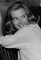 Foto de Leslie Parrish pareja de Ric Marlow