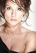 Foto de Lexa Doig pareja de Michael Shanks