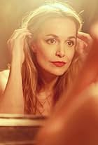 Foto de Lucy Brown pareja de Adam Rayner