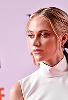 Foto de la celebrity Maika Monroe
