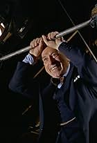 Foto de Martin Miller pareja de Hannah Norbert