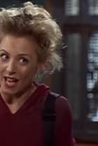 Foto de Marya Delver pareja de Neal Kendall