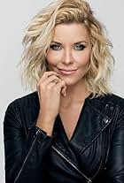 Foto de McKenzie Westmore pareja de Seven Volpone