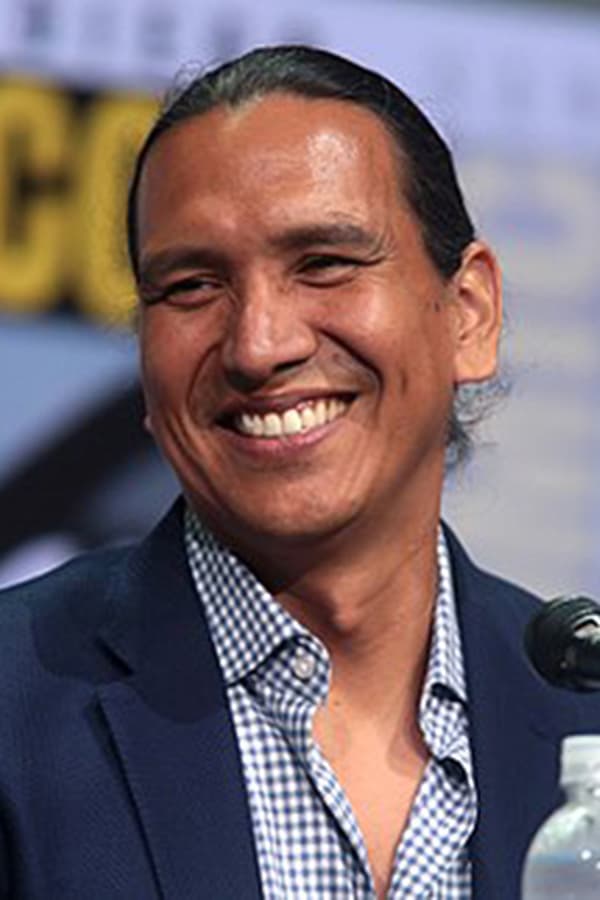 Foto de Michael Greyeyes pareja de Nancy Latoszewski