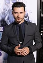 Foto de Michael Malarkey pareja de Nadine Lewington
